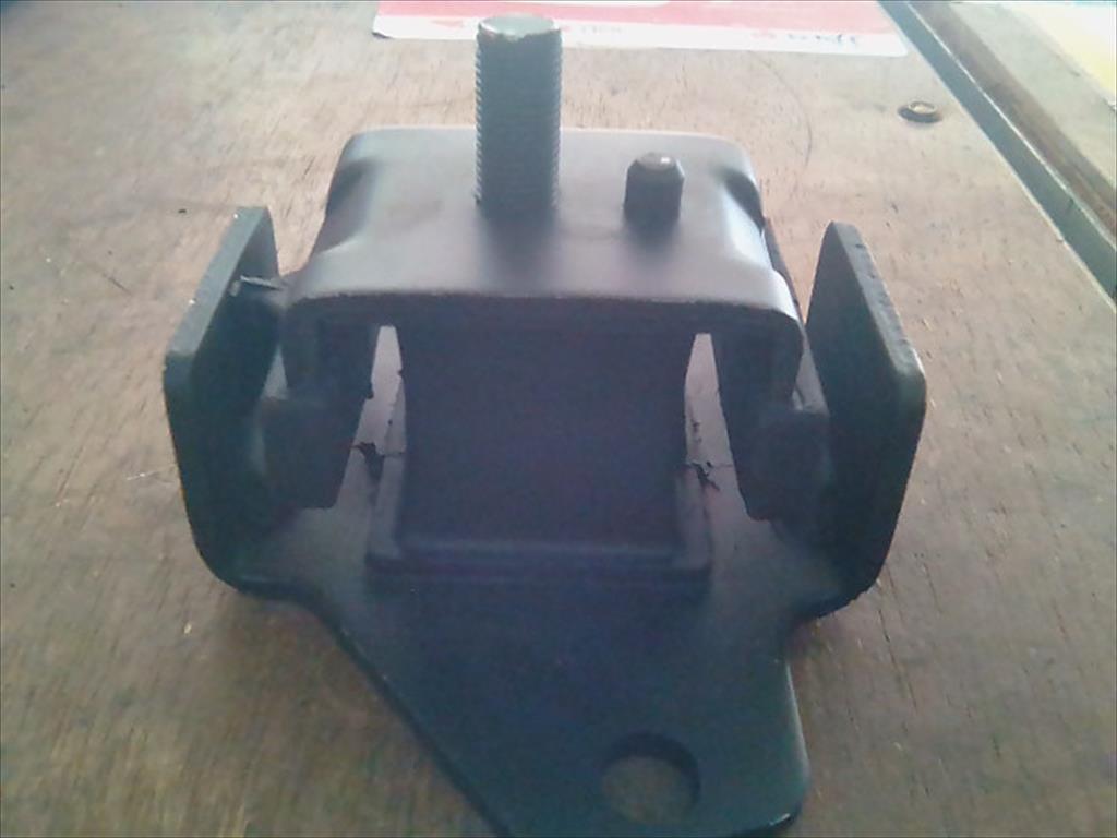 Engine mounting Dudukan Bantalan mesin Toyota Avanza Lexus LH/RH