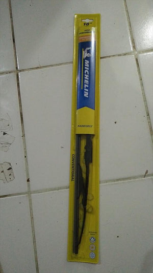 Wiper Blade Conventional 18