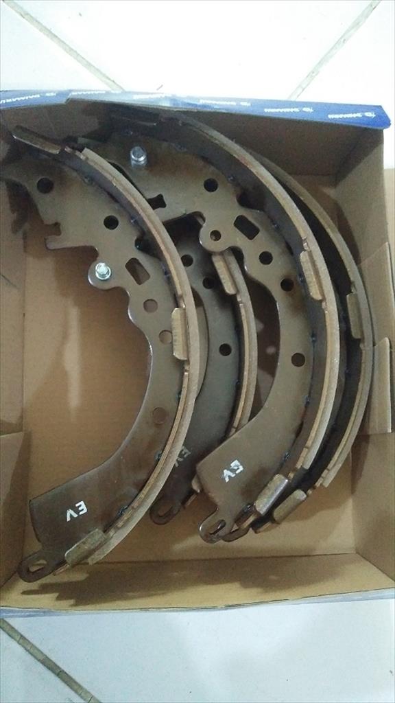 Kampas Rem Belakang Brake Shoe Innova Reborn Daimaru 04495-0K140