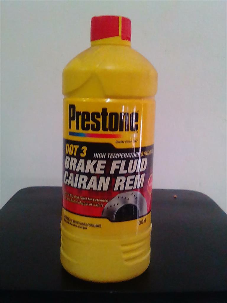 Minyak Cairan Rem Brake Fluid