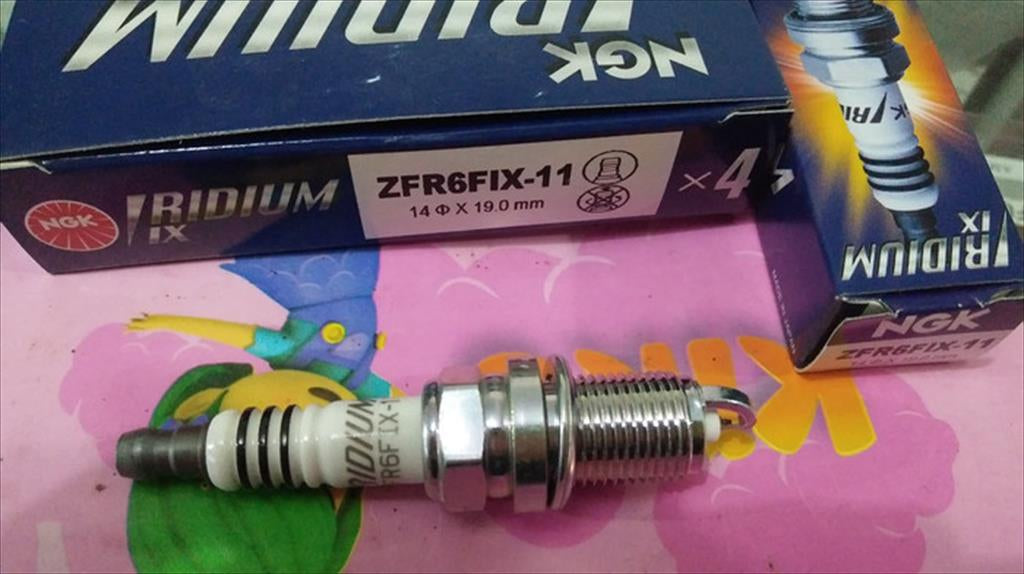 Busi Spark Plug Iridium Honda Stream ZFR6FIX-11 NGK Asli