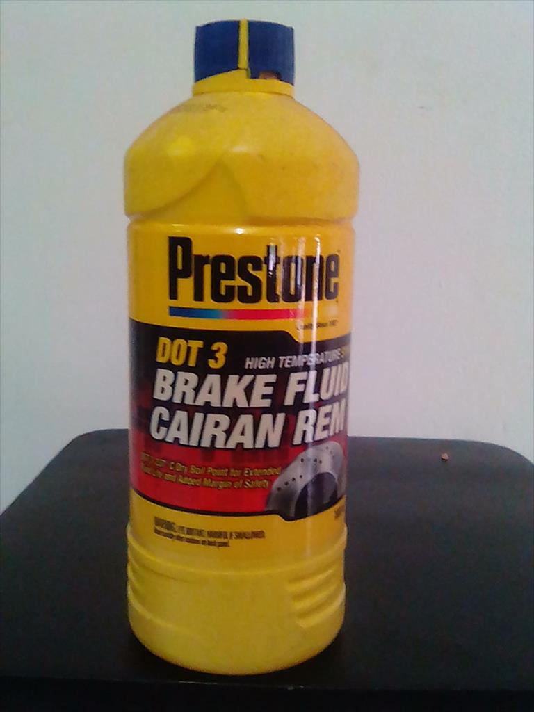 Minyak Cairan Rem Brake Fluid