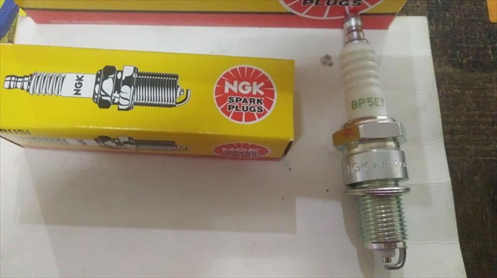 Busi Spark Plug Mobil Mazda