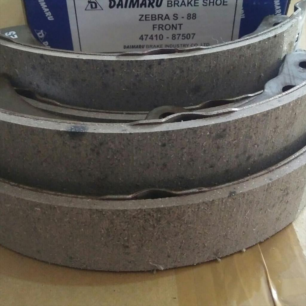 Kampas Rem Depan Brake Shoe