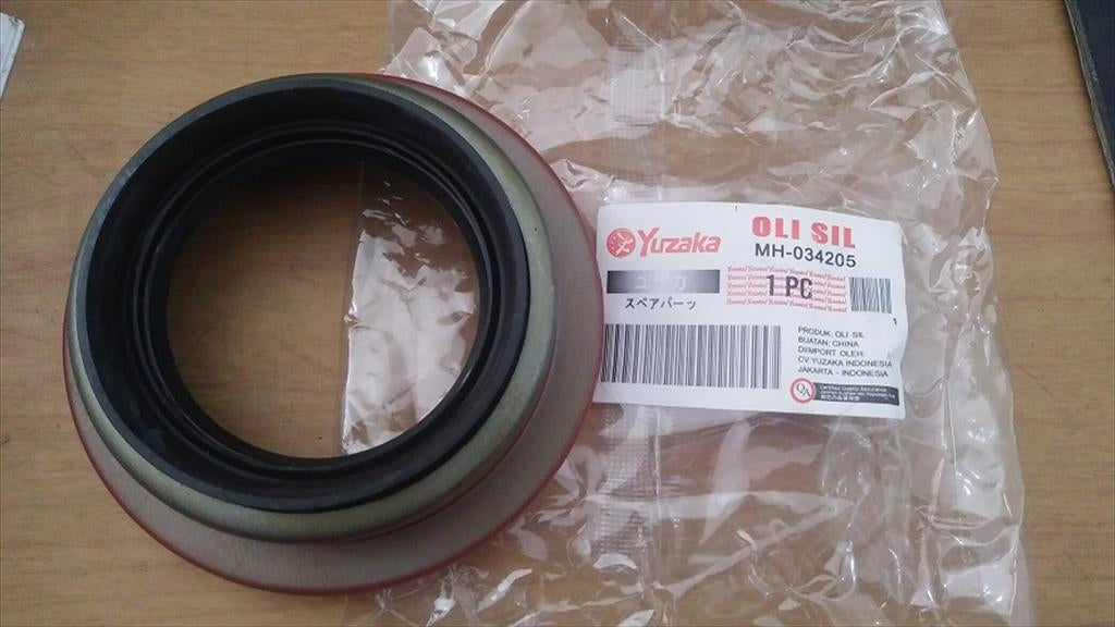 Oil Oli Seal Gardan Pinion Diff Ragasa PS120 Yuzaka MH034205