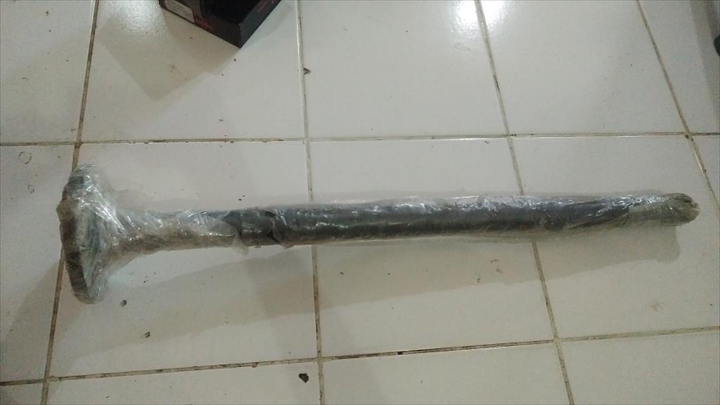 As Roda Gardan Belakang Axle Shaft ELF NKR66 NKR71 Isuzu 8-97126-893