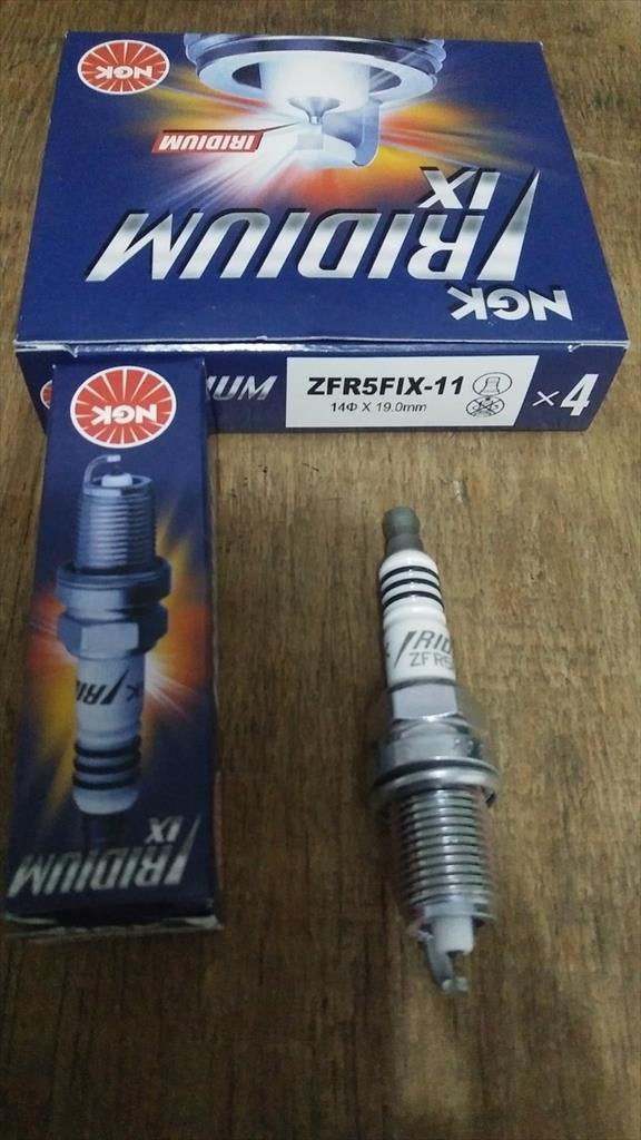 Busi Spark Plug Mobil Honda Accord Cielo `94-97 ZFR5FIX-11 NGK Asli