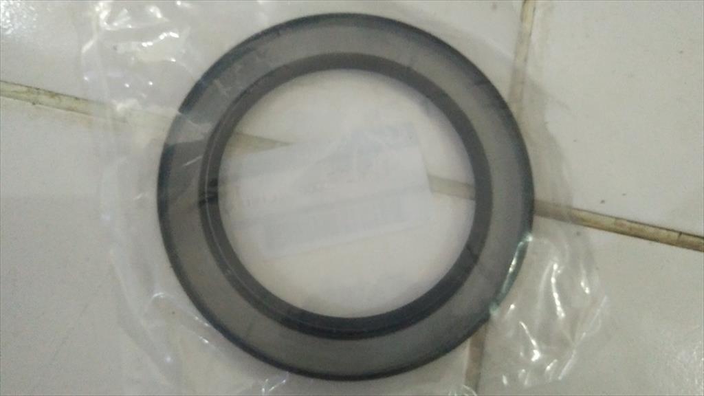 Seal kruk as crankshaft Nissan belakang Juke March 12279-ED000