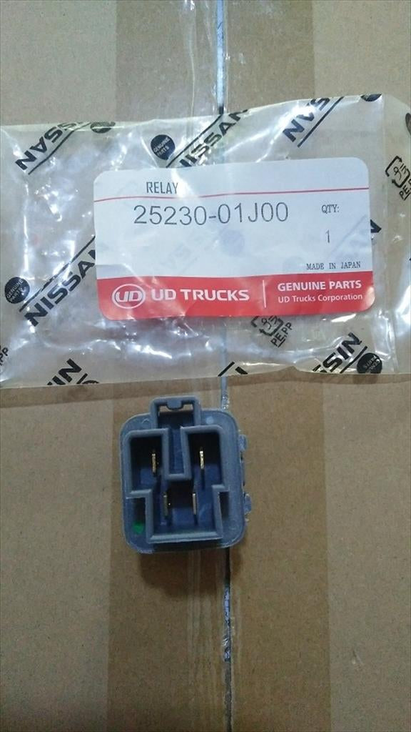 Relay Lampu Head Lamp Nissan