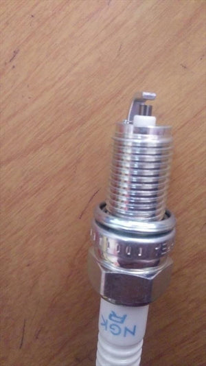 Busi Spark Plug Mobil