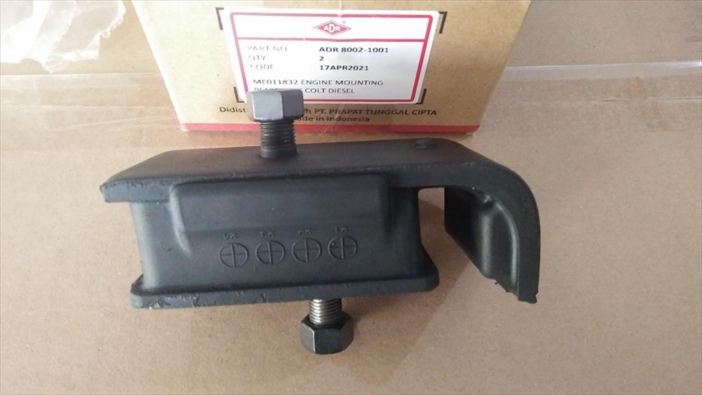 Engine Mounting Dudukan Mesin Bantalan Depan PS100 PS120 ME011832