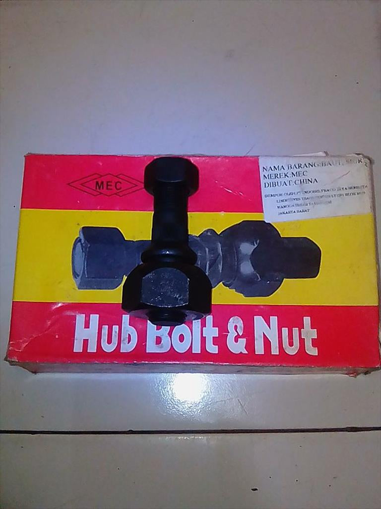 Baut roda Canter PS110 Double depan kiri MEC