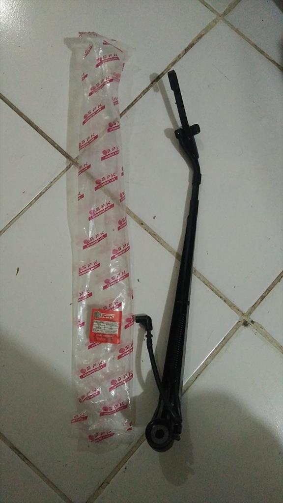 Gagang Tiang Wiper Arm Depan  Canter PS125 Yuzaka