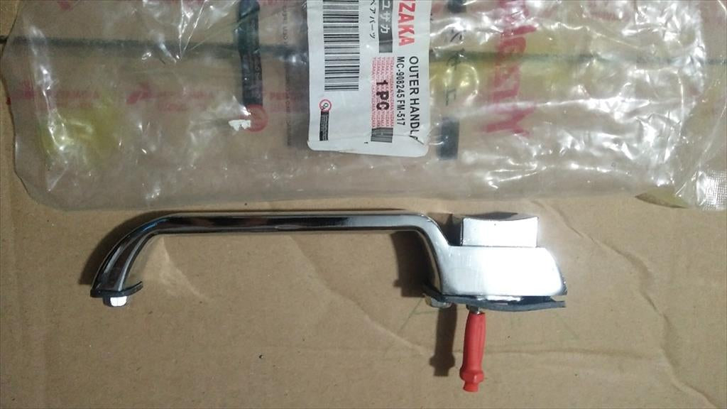 Handle Tarikan Pintu Luar Fuso PS190 Ganjo PS220 Yuzaka MC908245