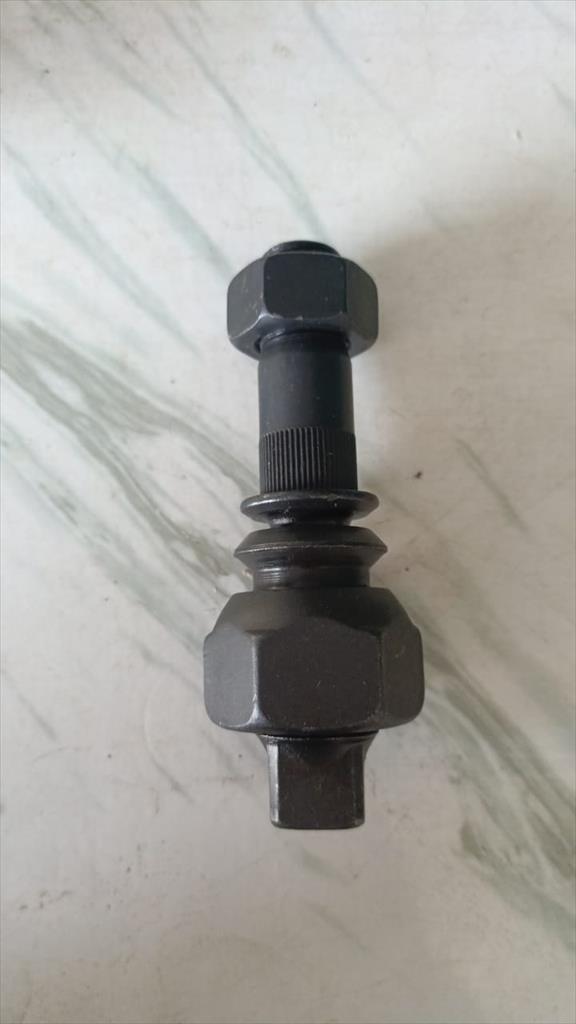 Baut Roda Hub Bolt Isuzu ELF