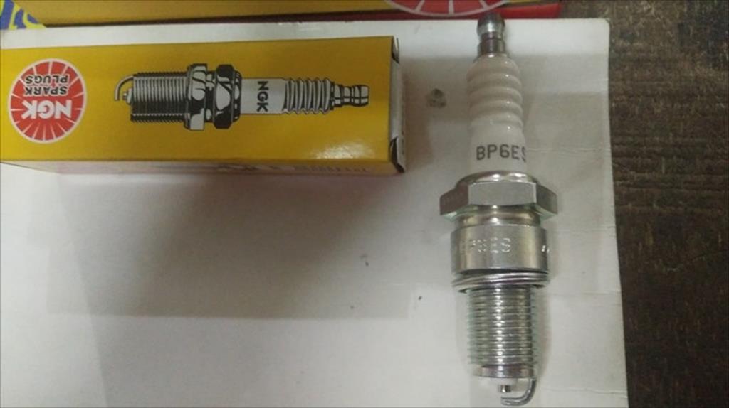 Busi Spark Plug Mobil Suzuki